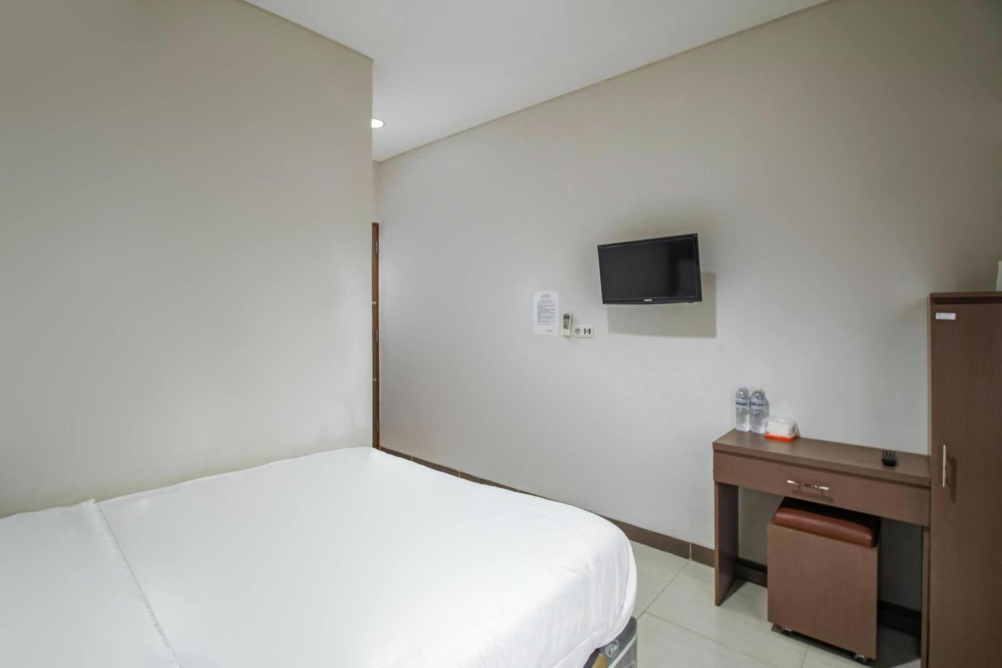 Capital O 93589 Hotel Wongso Syariah 邦加槟榔 外观 照片