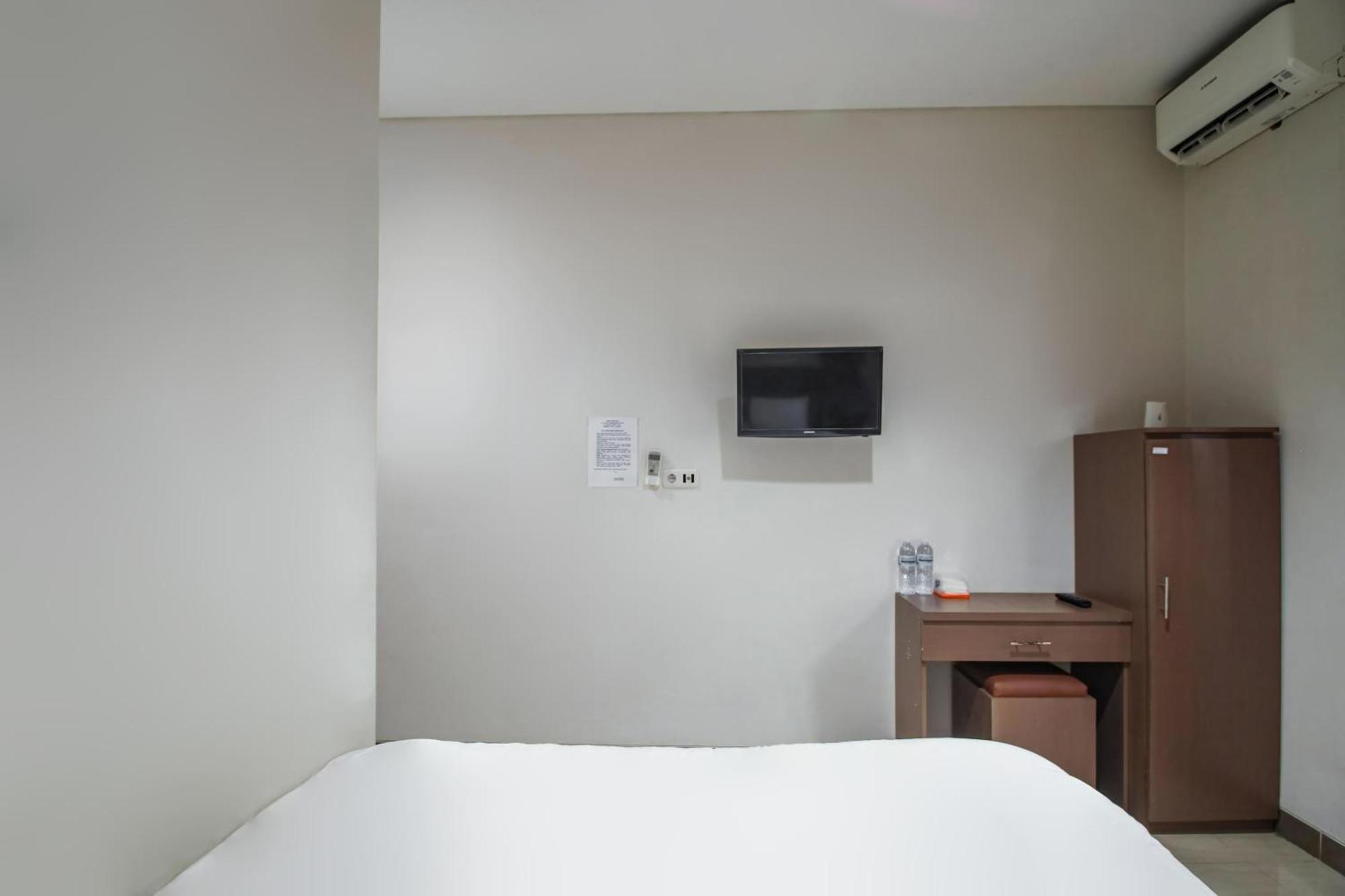 Capital O 93589 Hotel Wongso Syariah 邦加槟榔 外观 照片